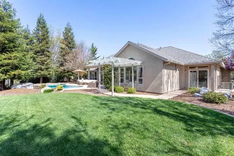 2230 Hope Ln, Redding, CA 96003 photo 31