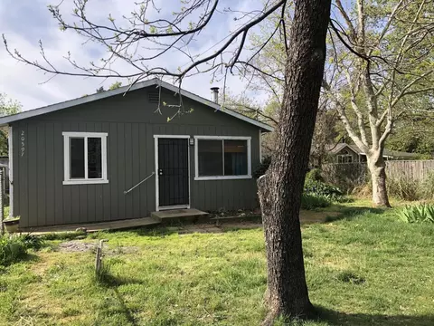 20597 Prairie Ln, Redding, CA 96002 photo 1
