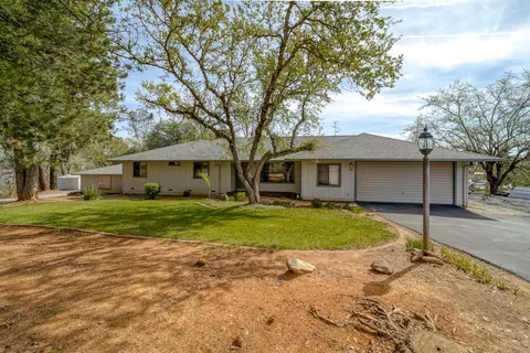 12657 Akrich, Redding, CA 96003 photo 2