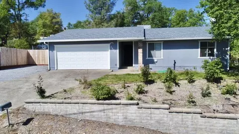 3500 Summit Dr, Redding, CA 96001 photo 1