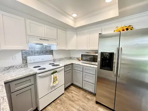 3500 Summit Dr, Redding, CA 96001 photo 6