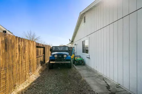 3132 Seminole Dr, Redding, CA 96001 photo 25