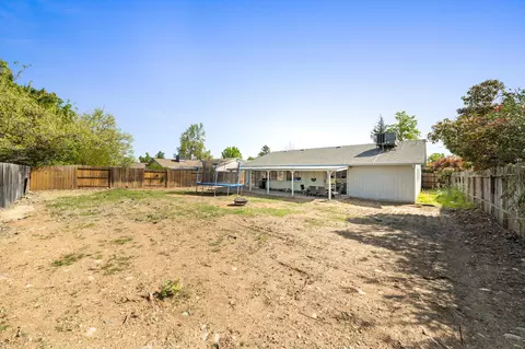 3132 Seminole Dr, Redding, CA 96001 photo 24