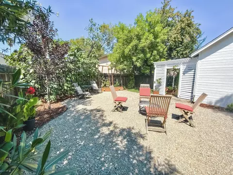 774 West St, Redding, CA 96001 photo 17