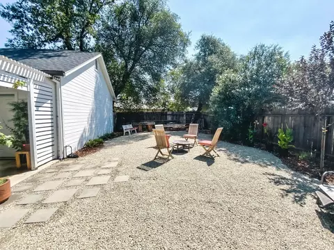 774 West St, Redding, CA 96001 photo 16