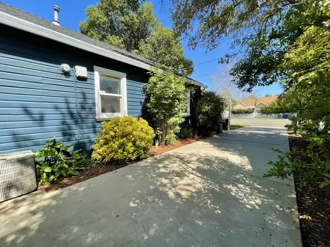 774 West St, Redding, CA 96001 photo 4