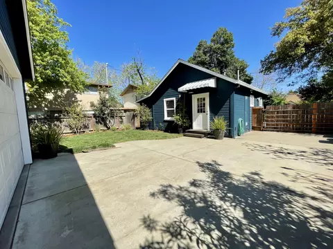 774 West St, Redding, CA 96001 photo 7