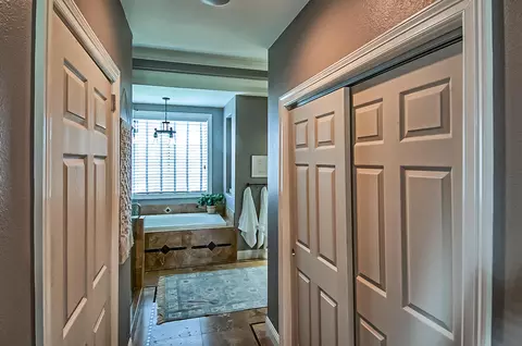 19060 Hollow Ln, Redding, CA 96003 photo 16