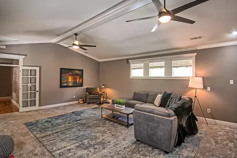 19060 Hollow Ln, Redding, CA 96003 photo 13