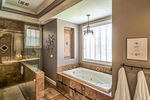 19060 Hollow Ln, Redding, CA 96003 photo 18