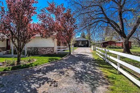 6954 Pistachio Ln, Redding, CA 96002 photo 6