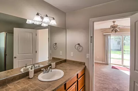 6954 Pistachio Ln, Redding, CA 96002 photo 21