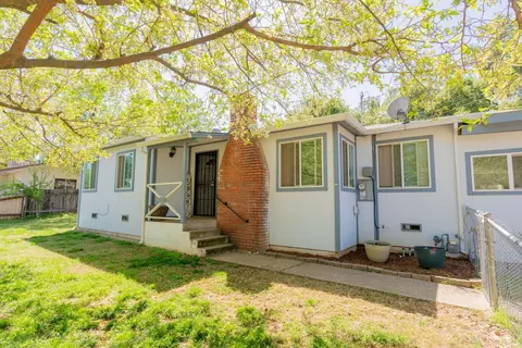 7016 Carroll Ln, Anderson, CA 96007 photo 4