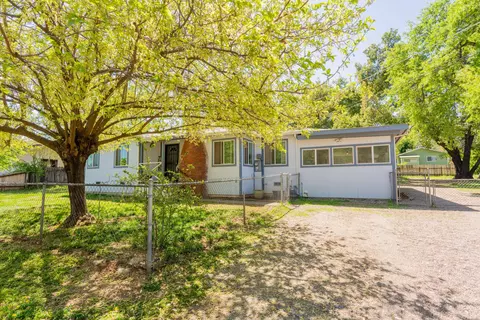7016 Carroll Ln, Anderson, CA 96007 photo 1
