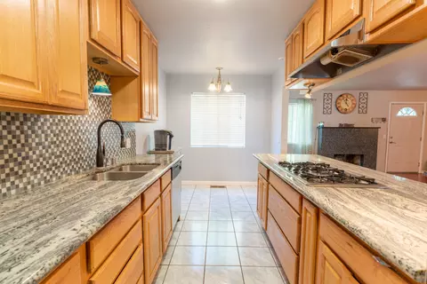 7016 Carroll Ln, Anderson, CA 96007 photo 21