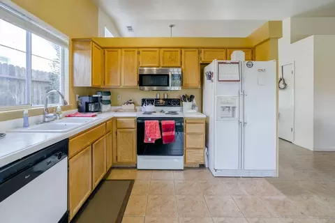 1323 Grouse Dr, Redding, CA 96003 photo 11