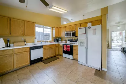 1323 Grouse Dr, Redding, CA 96003 photo 12