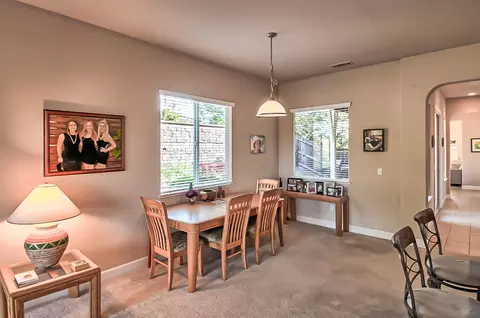 4322 Chinook Dr, Redding, CA 96002 photo 8