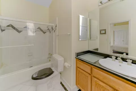 8302 Whispering Oaks Rd, Redding, CA 96002 photo 29