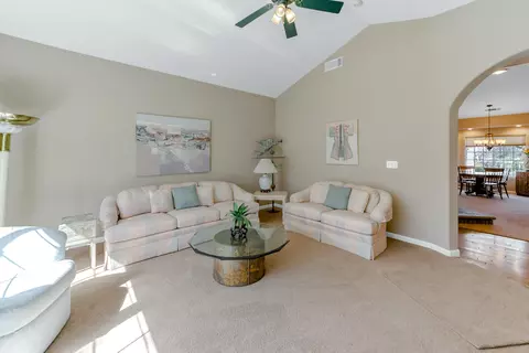 8302 Whispering Oaks Rd, Redding, CA 96002 photo 9