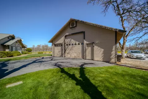 8302 Whispering Oaks Rd, Redding, CA 96002 photo 46