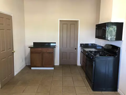 1344 Oakdale Ln, Redding, CA 96002 photo 12