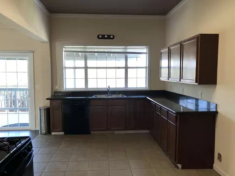 1344 Oakdale Ln, Redding, CA 96002 photo 10