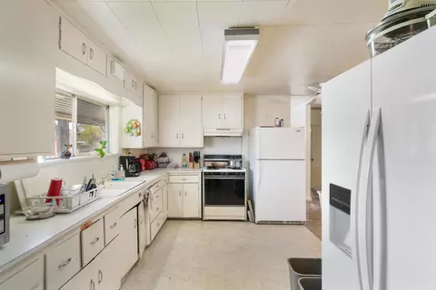 2790 Heather Ln, Redding, CA 96002 photo 6
