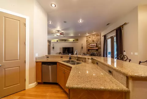 1117 Hope Ln, Redding, CA 96003 photo 20