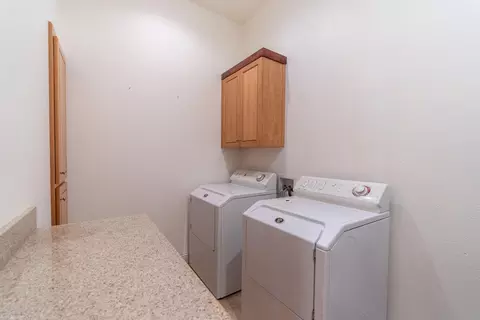 1117 Hope Ln, Redding, CA 96003 photo 37