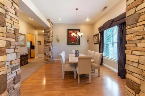 1117 Hope Ln, Redding, CA 96003 photo 10