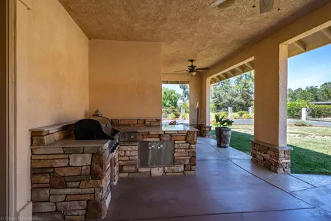 1117 Hope Ln, Redding, CA 96003 photo 44