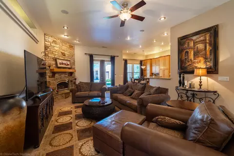 1117 Hope Ln, Redding, CA 96003 photo 12
