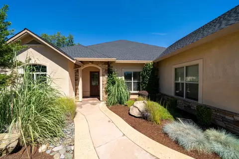 1117 Hope Ln, Redding, CA 96003 photo 7