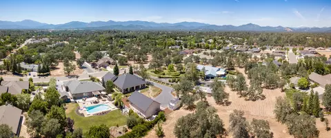 1117 Hope Ln, Redding, CA 96003 photo 62