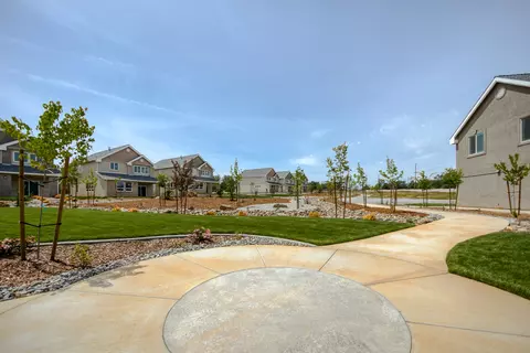 2676 Brooklyn Ln, Redding, CA 96003 photo 13