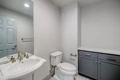 2676 Brooklyn Ln, Redding, CA 96003 photo 8