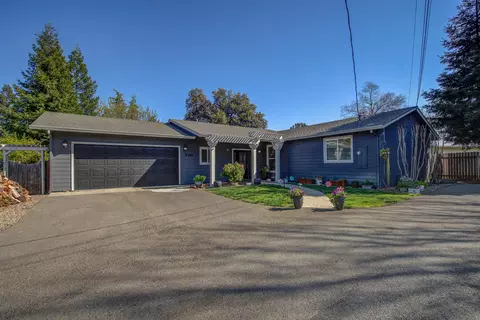 4169 Bechelli Ln, Redding, CA 96002 photo 2