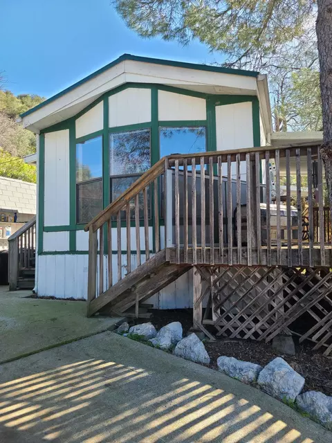 14765 Marin Dr, Redding, CA 96003 photo 1