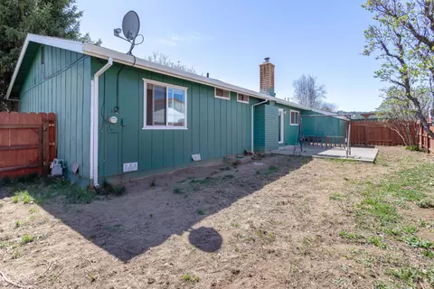 37264 Carson St, Burney, CA 96013 photo 17