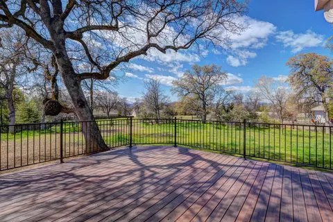 19326 Lexington Ln, Redding, CA 96003 photo 6