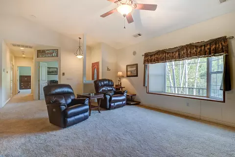 22063 Hidden Valley Dr, Redding, CA 96003 photo 9