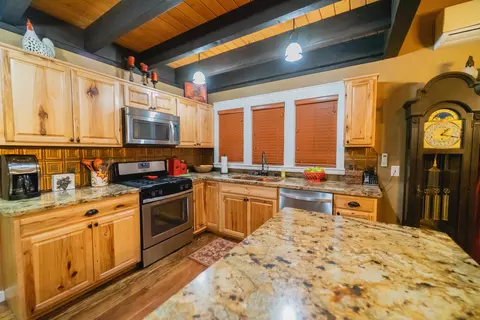 30686 Figaro Dr, Shingletown, CA 96088 photo 8
