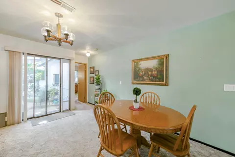 1851 Vega St, Redding, CA 96002 photo 9