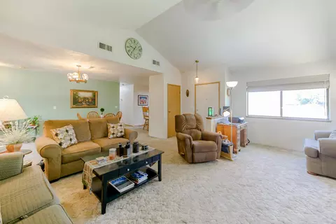 1851 Vega St, Redding, CA 96002 photo 5