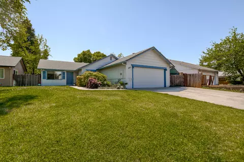 1851 Vega St, Redding, CA 96002 photo 1