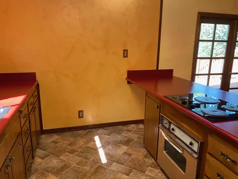 6792 Digger Pine Ln, Anderson, CA 96007 photo 12