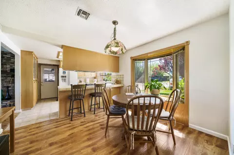 20224 Goleta Ct, Redding, CA 96002 photo 7