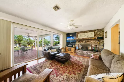 20224 Goleta Ct, Redding, CA 96002 photo 5