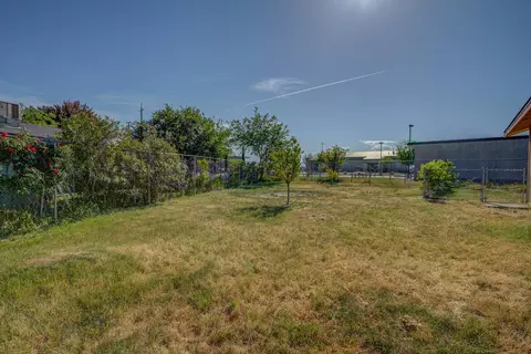 1326 Nelson, Red Bluff, CA 96080 photo 21
